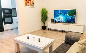 Signature Apartment 8